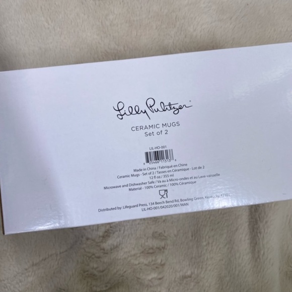 Lilly Pulitzer Ceramic Coffee Mugs (Set of 2) - Picture 3 of 4